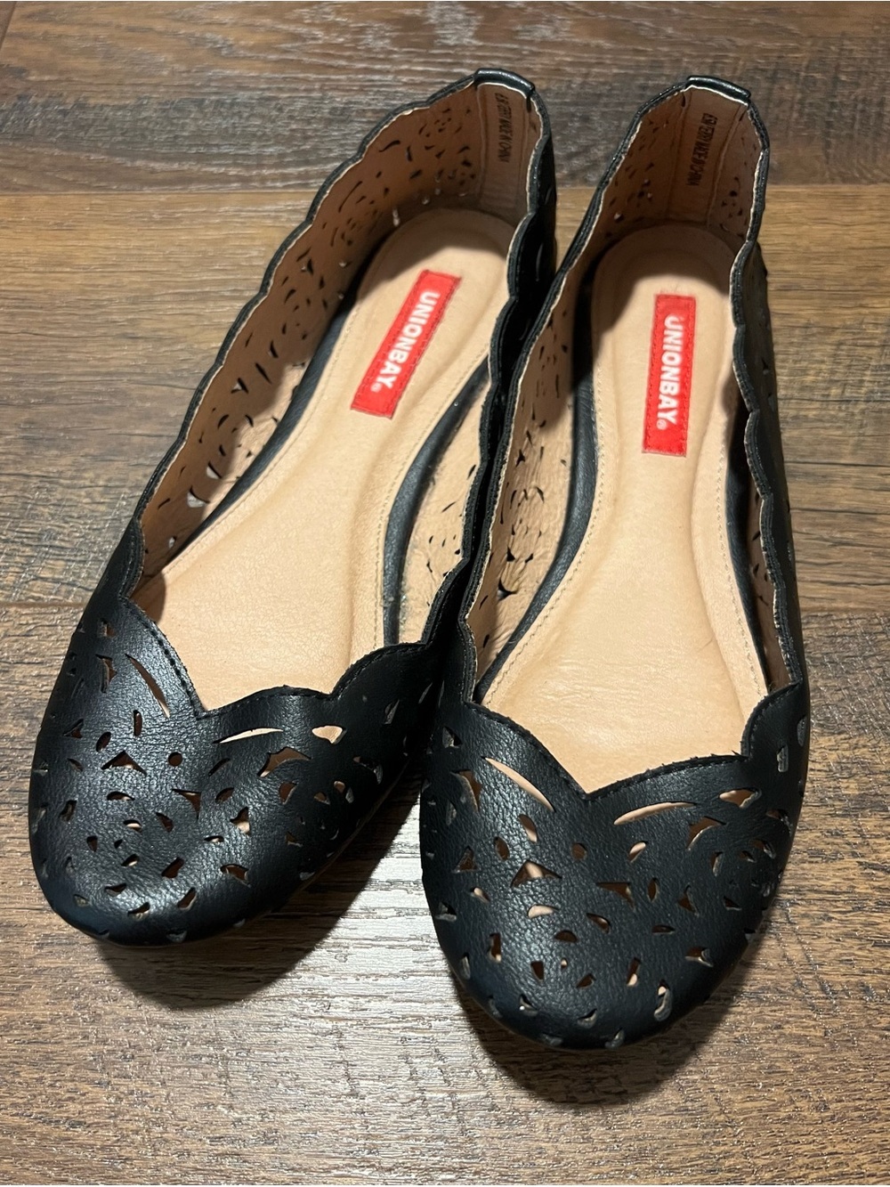 UNIONBAY Black Laser-Cut Slip-On Ballet Flats